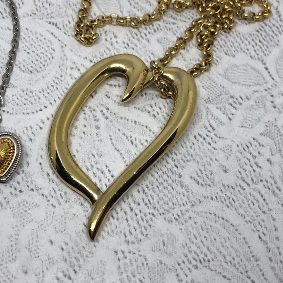 Bundle lot 2 heart pendants chain necklaces layered look romantic statement. - Picture 4 of 5